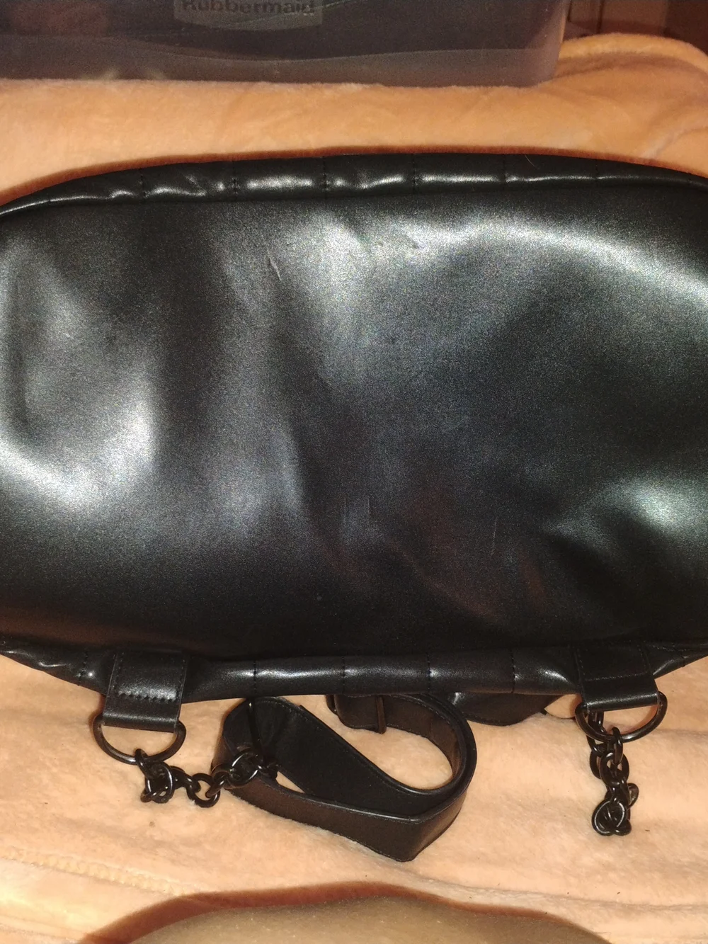 KIHLIST Black Quilted Bag - Black Vegan Leather.